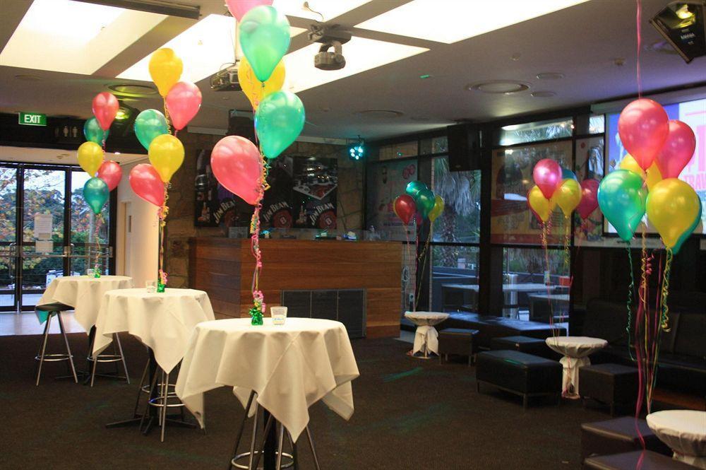 Nightcap At The Ranch Hotel Macquarie Park Экстерьер фото